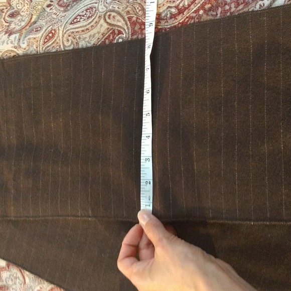 brown striped winter scarf - Picture 4 of 10